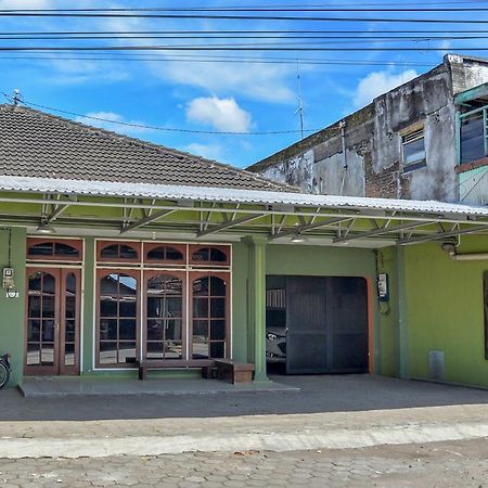 Ndalem Sorogenen Guesthouse Yogyakarta Eksteriør bilde