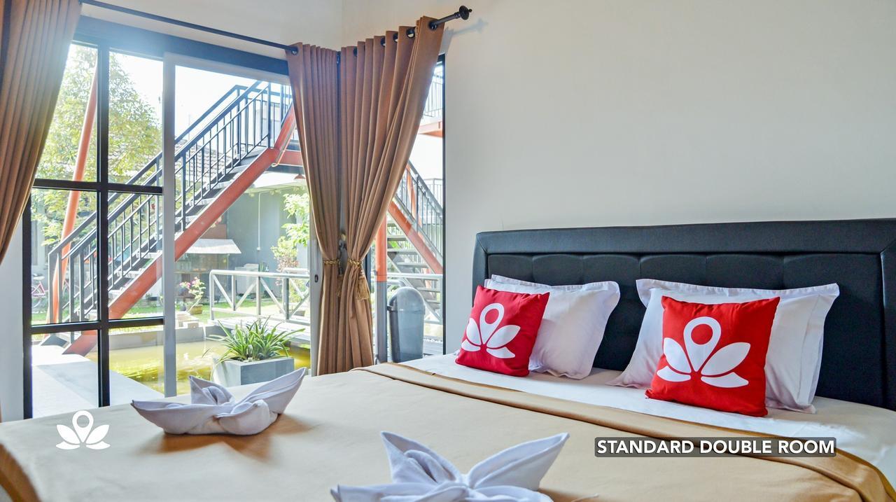 Ndalem Sorogenen Guesthouse Yogyakarta Eksteriør bilde