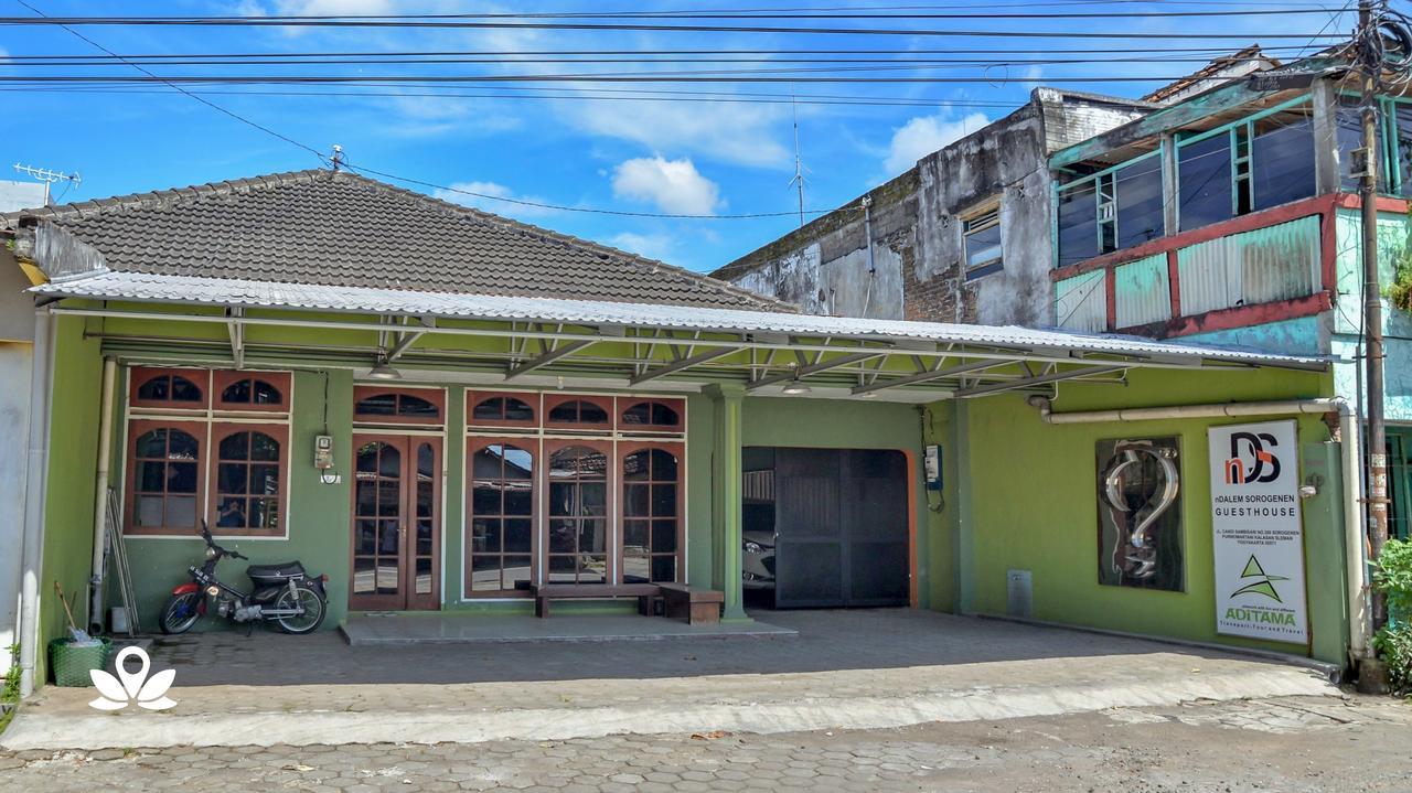 Ndalem Sorogenen Guesthouse Yogyakarta Eksteriør bilde